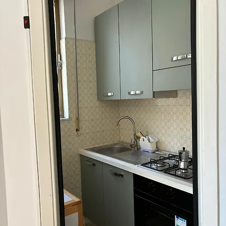Apartman Monolocale N 2 Vicino Con Dehor