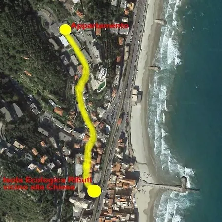 Monolocale N 2 Vicino Con Dehor * لايقويليا